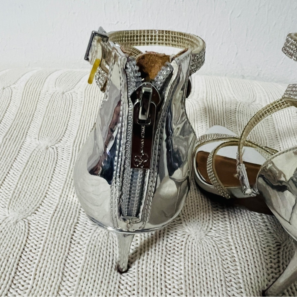 Jessica Simpson Wylanne Women’s Size 6M Silver Rhinestones Strap Heels EUC - Picture 6 of 10